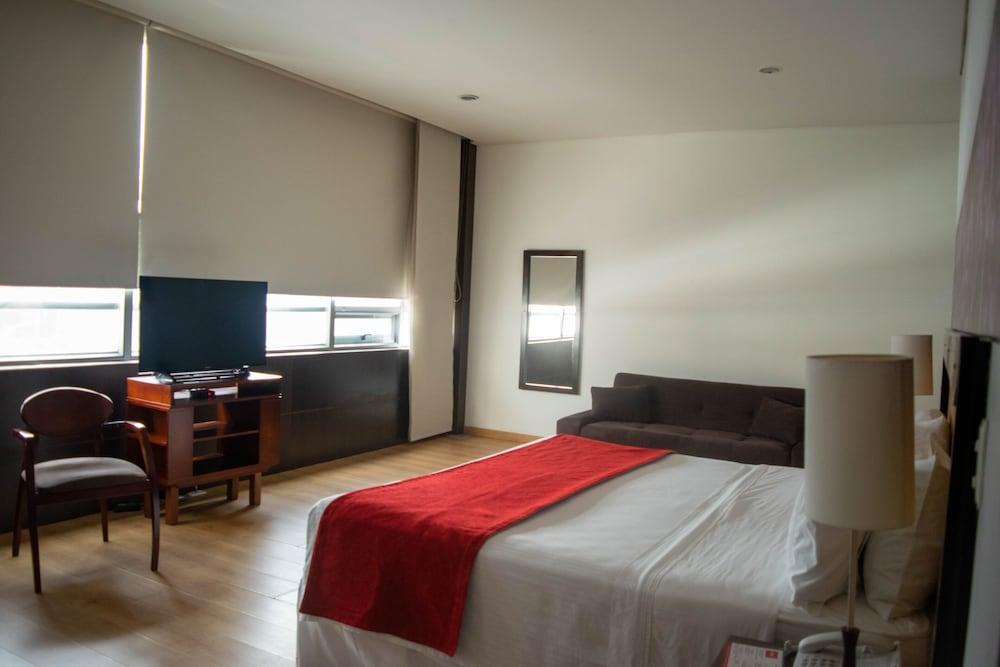 Mi Hotel Sandiego ميديلين المظهر الخارجي الصورة