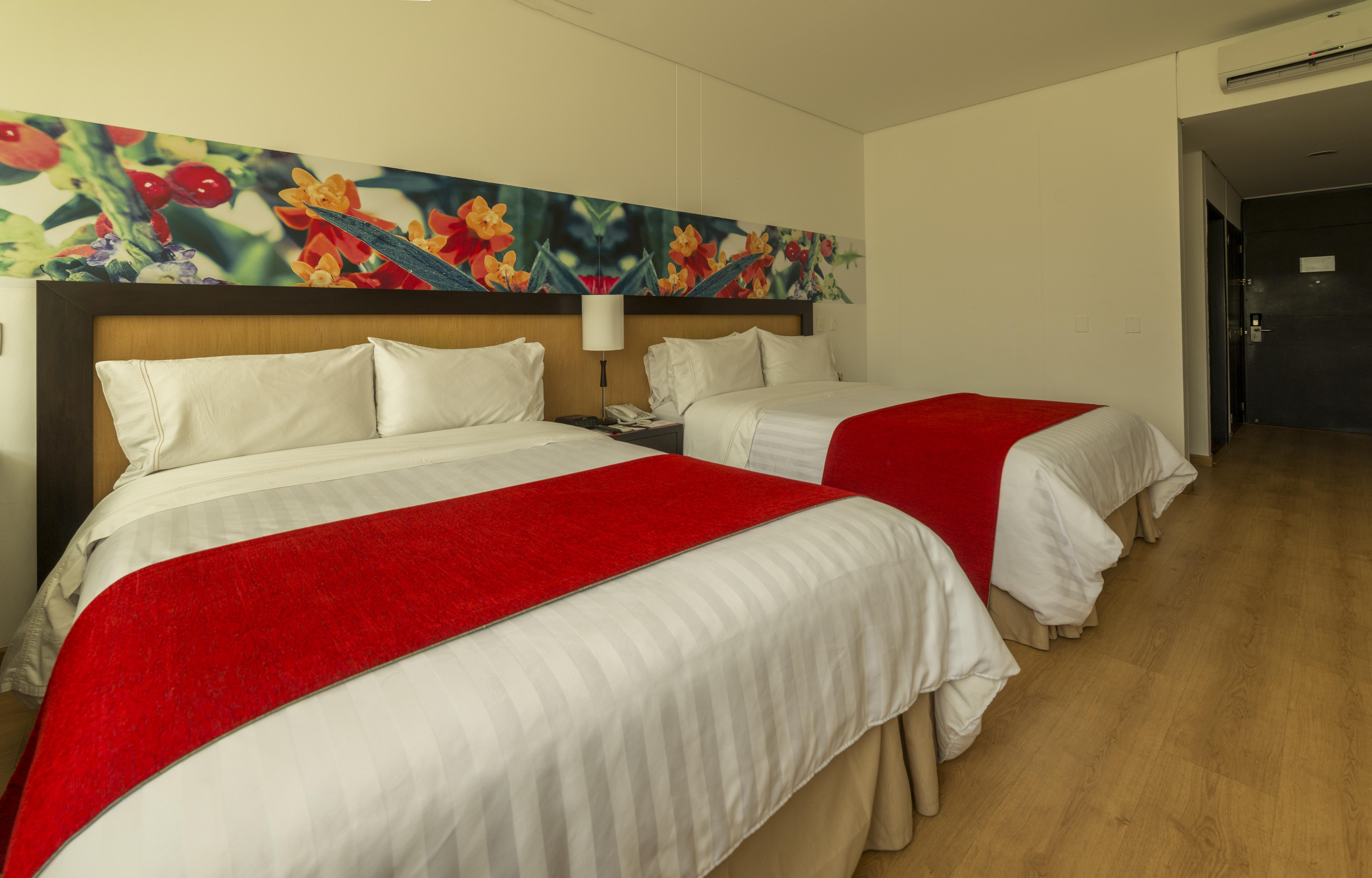 Mi Hotel Sandiego ميديلين المظهر الخارجي الصورة